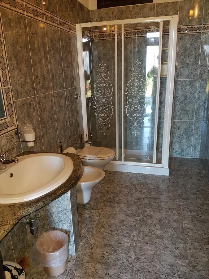 Hotel Sardus Pater Portixeddu Exteriör bild